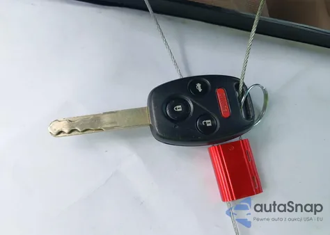 2008 Honda Accord 2.4 Ex-L from USA, damaged, VIN 1HGCP26878A046739